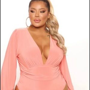 Fashion nova body suit